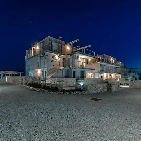 Aparthotel Isola Bella Pag *