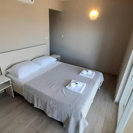 Isola Bella Pag Aparthotel *