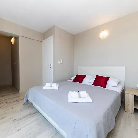 Aparthotel Isola Bella Pag *